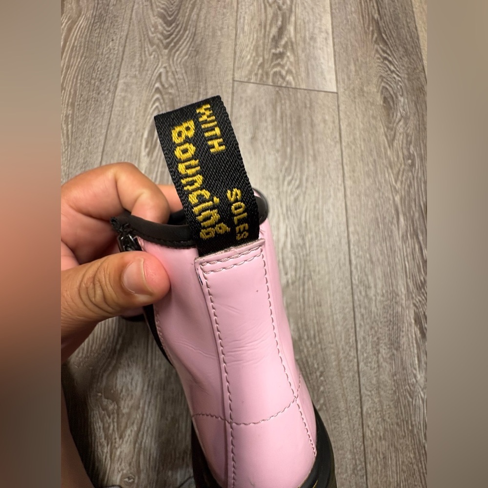 Dr.Martens 1460 pastel Pink Kids Boots - Picture 7 of 12